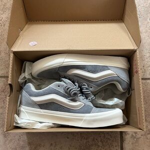 Spring has Sprung Gray Knu Skool Vans